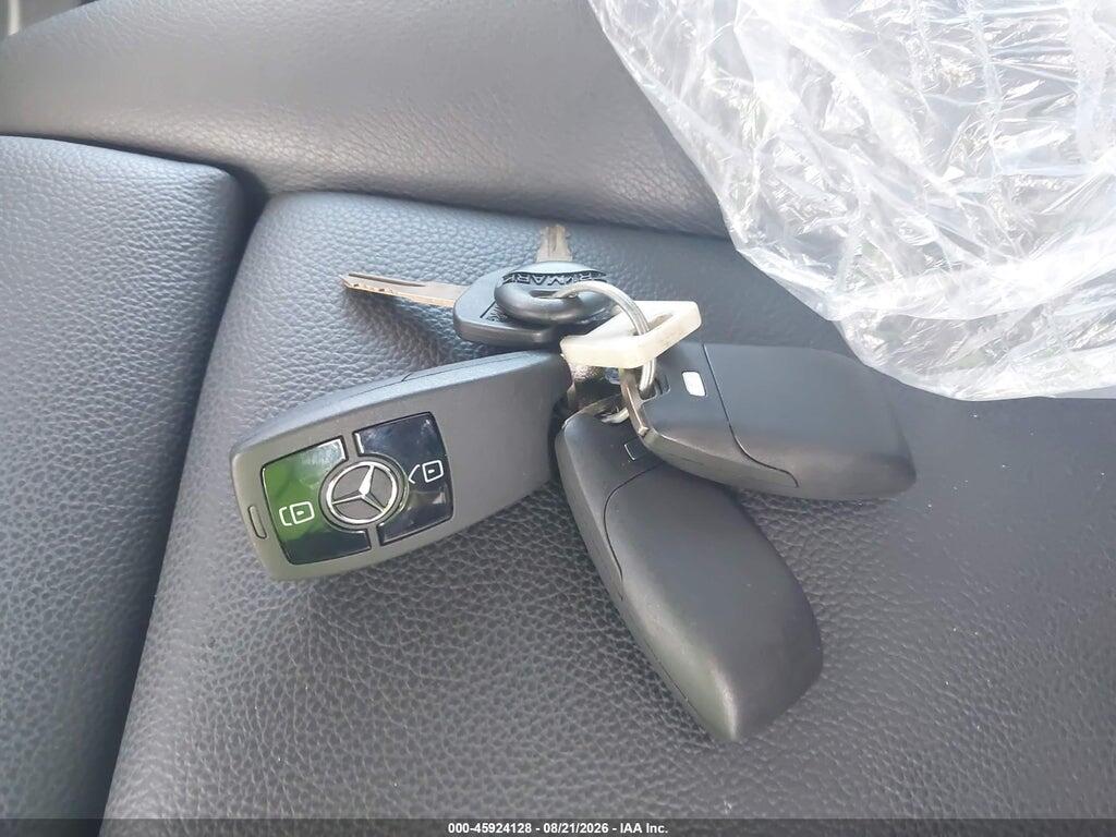 WDAPF4CD6KN033970 2019 MERCEDES-BENZ SPRINTER 4500 photo no. 11