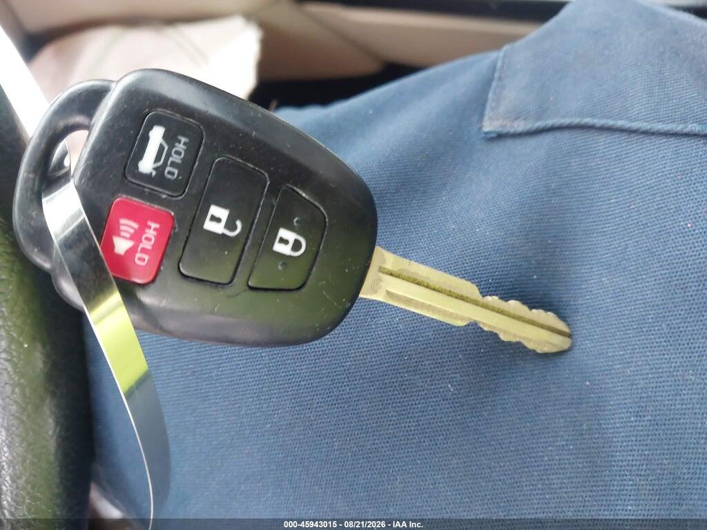 4T4BF1FK3DR284634 2013 TOYOTA CAMRY photo no. 11
