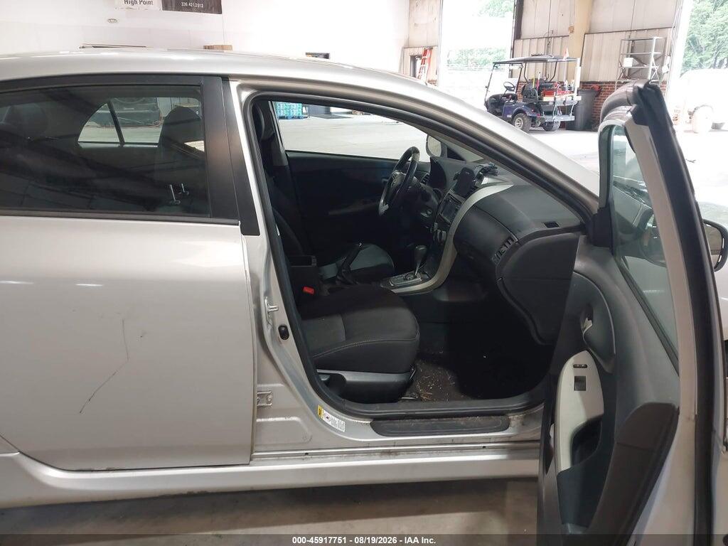 2T1BU4EE8DC026575 2013 TOYOTA COROLLA photo no. 5