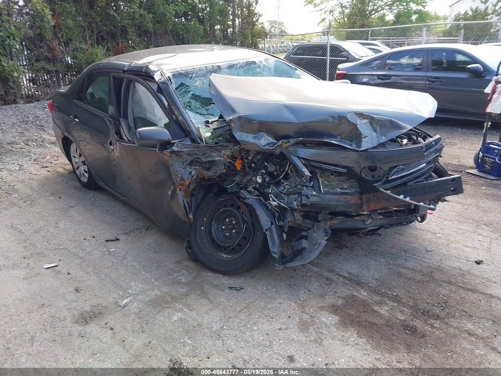 2T1BU4EE7DC094804 2013 TOYOTA COROLLA photo no. 1
