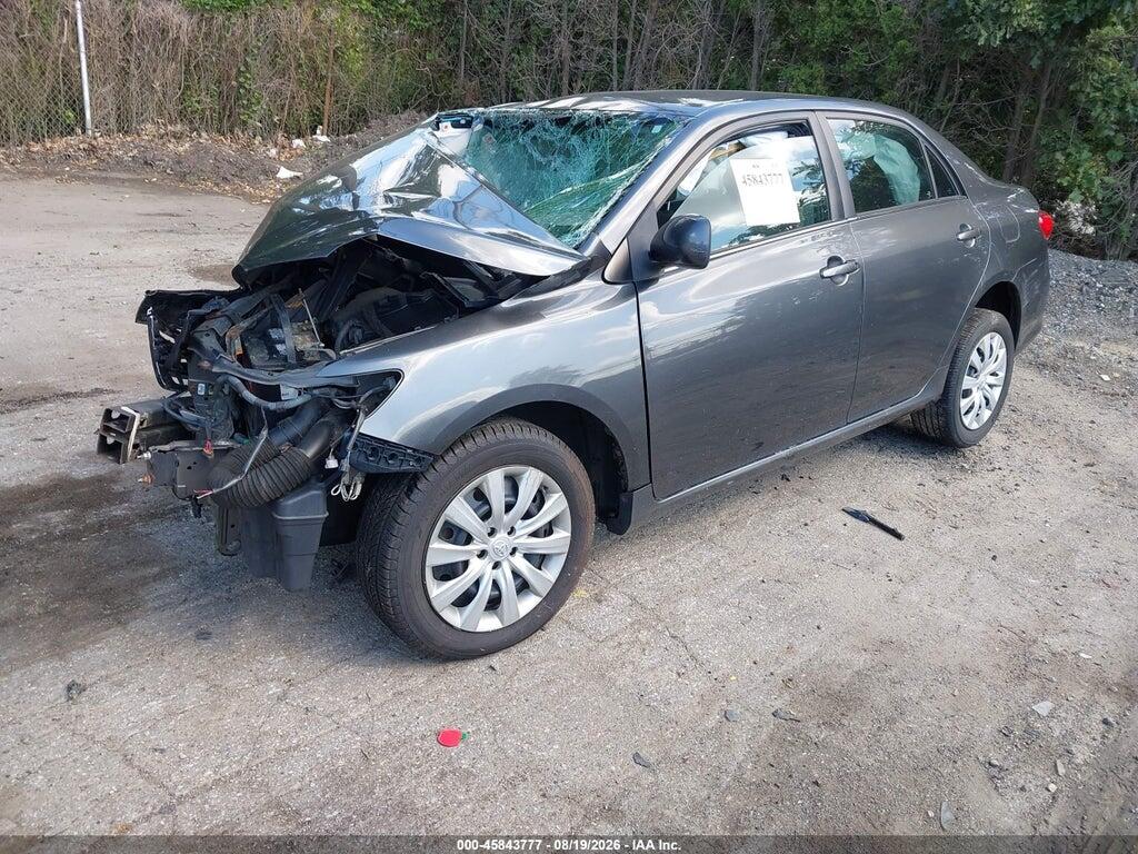 2T1BU4EE7DC094804 2013 TOYOTA COROLLA photo no. 2