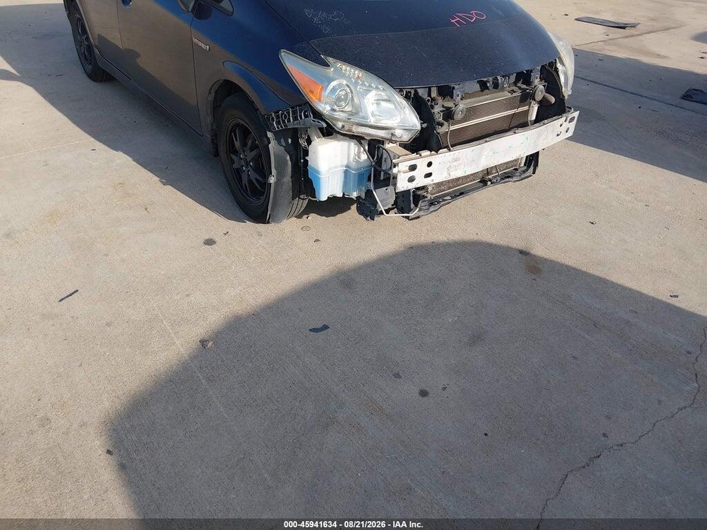 JTDKN3DU2D0345593 2013 TOYOTA PRIUS photo no. 6