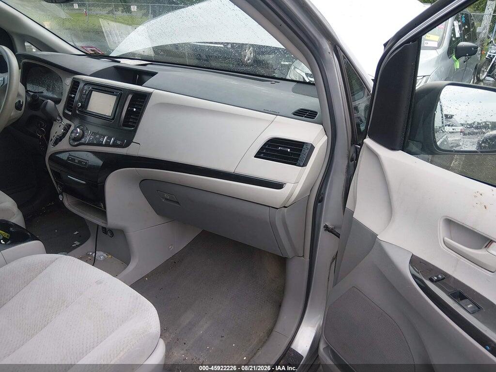 5TDKK3DC8DS386114 2013 TOYOTA SIENNA photo no. 5