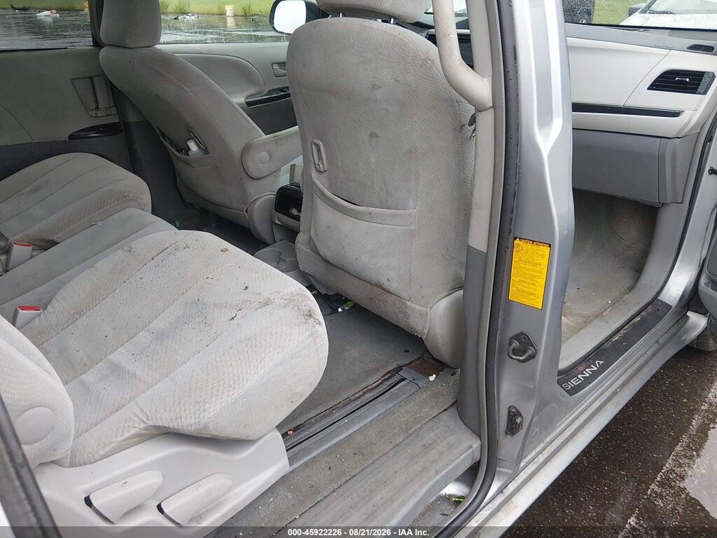 5TDKK3DC8DS386114 2013 TOYOTA SIENNA photo no. 8
