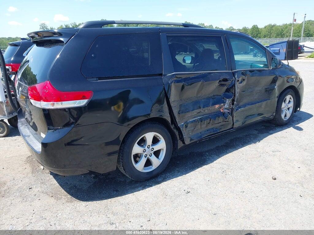 5TDKK3DC3DS362982 2013 TOYOTA SIENNA photo no. 4