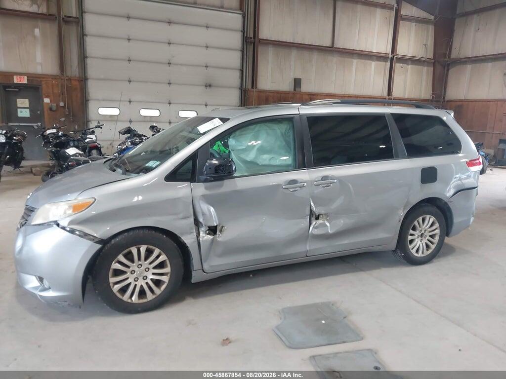 5TDYK3DC5DS388669 2013 TOYOTA SIENNA photo no. 6