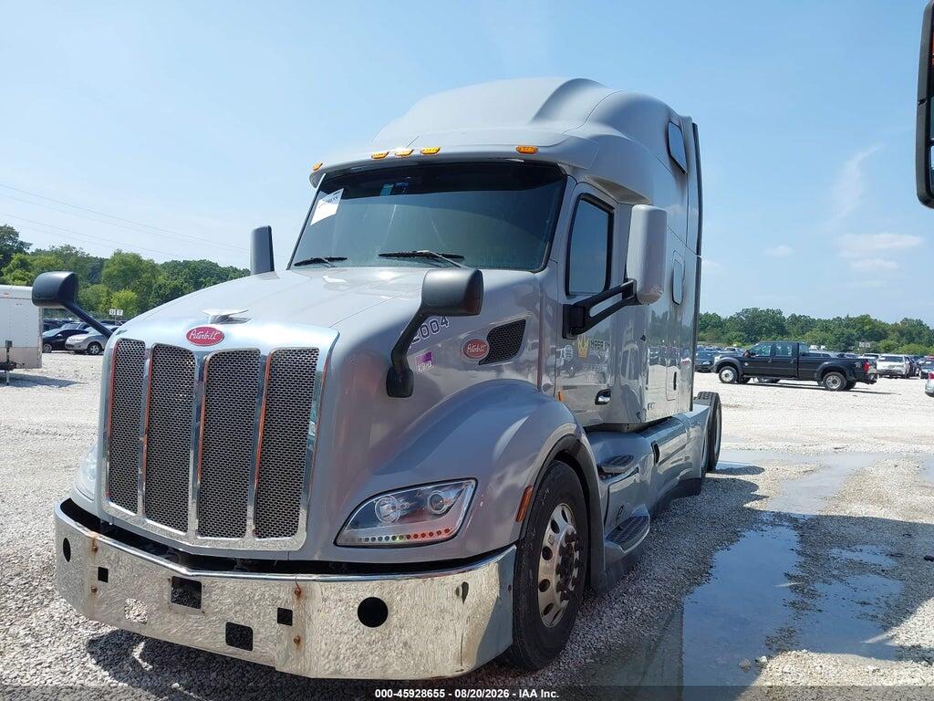1XPBDP9X6LD718525 2020 PETERBILT 579 photo no. 2
