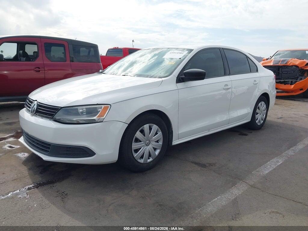 3VW2K7AJ9DM384752 2013 VOLKSWAGEN JETTA photo no. 2