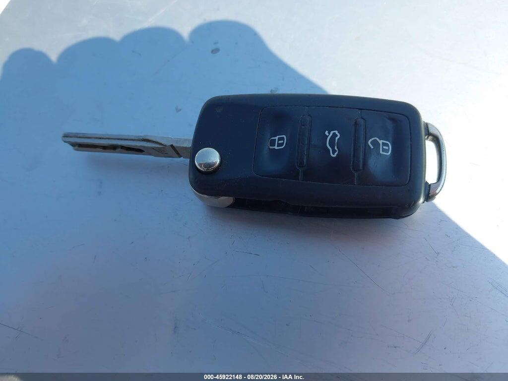 3VWPL7AJ6DM620132 2013 VOLKSWAGEN JETTA SPORTWAGEN photo no. 11