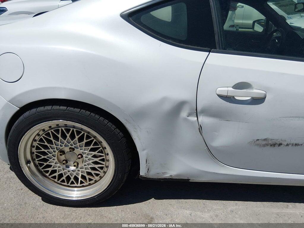 JF1ZNAA12E9705851 2014 SCION FR-S photo no. 6