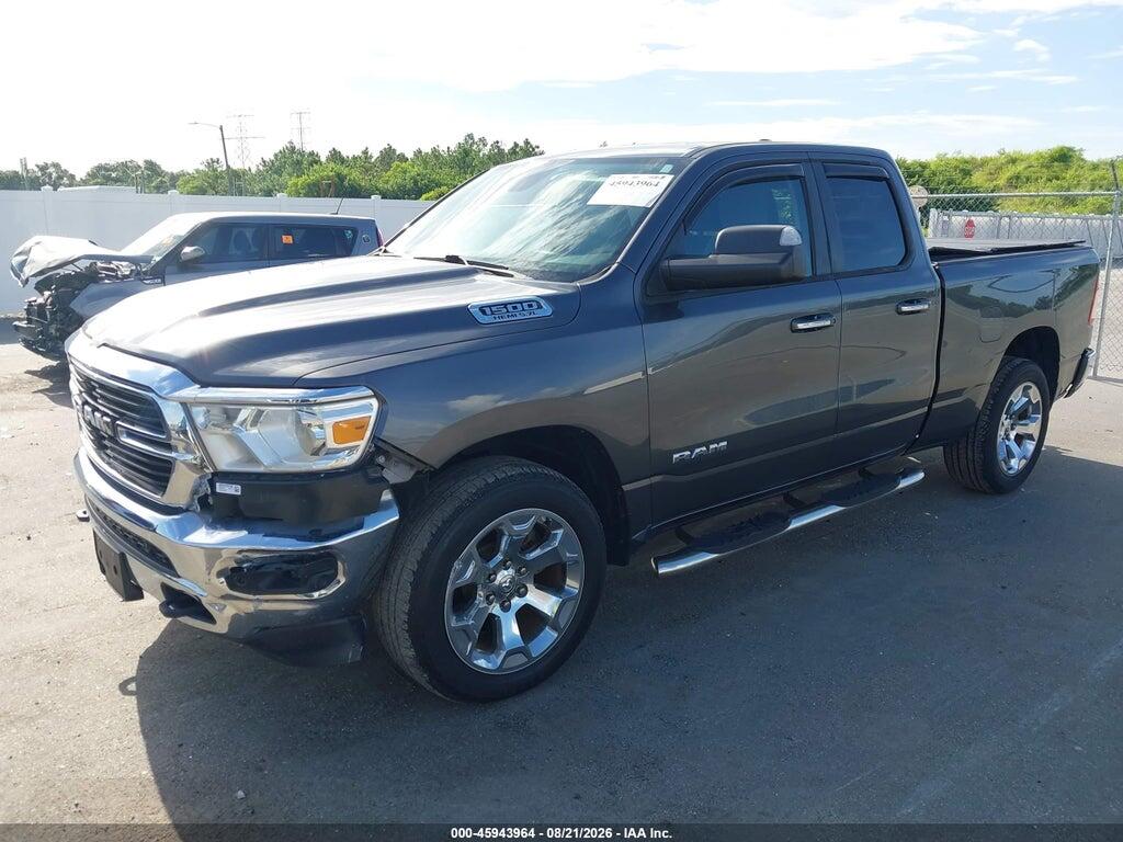 1C6SRFBT2KN580812 2019 RAM 1500 photo no. 2