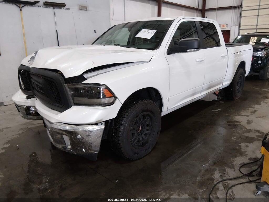 1C6RR7TT5KS577682 2019 RAM 1500 CLASSIC photo no. 2