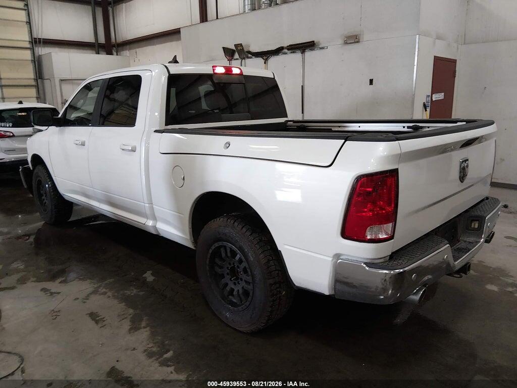 1C6RR7TT5KS577682 2019 RAM 1500 CLASSIC photo no. 3