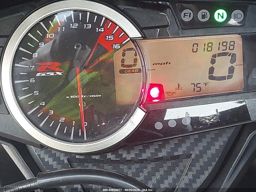 JS1GR7MA9E2101995 2014 SUZUKI GSX-R750 photo no. 7