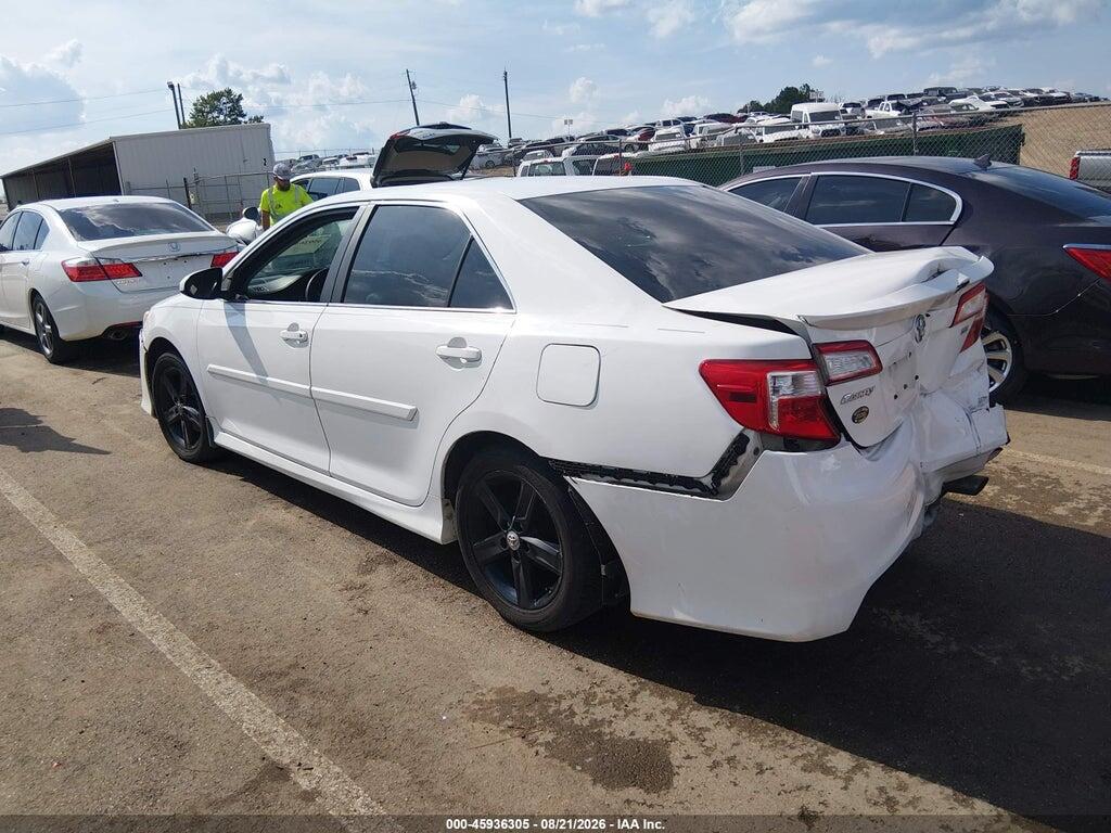 4T1BF1FK0EU777036 2014 TOYOTA CAMRY photo no. 3