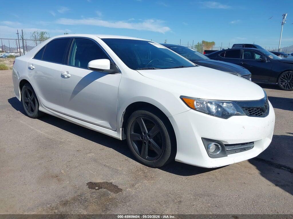 4T1BF1FK4EU830952 2014 TOYOTA CAMRY photo no. 1