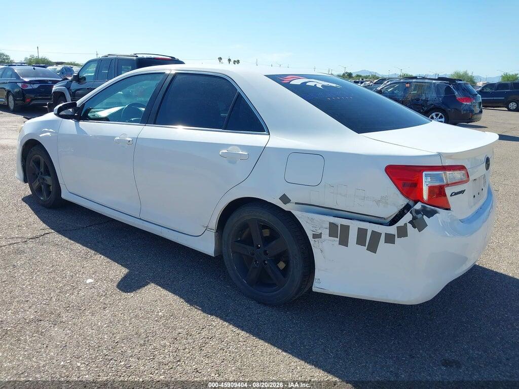 4T1BF1FK4EU830952 2014 TOYOTA CAMRY photo no. 3
