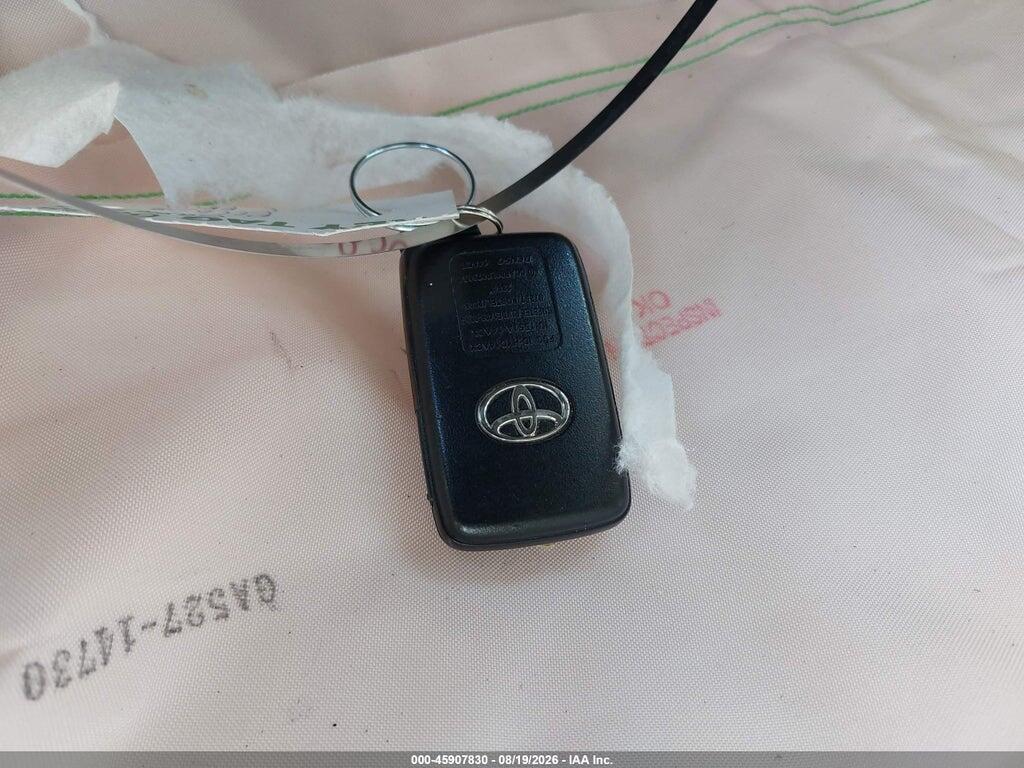 JTDKN3DUXE1762679 2014 TOYOTA PRIUS photo no. 11