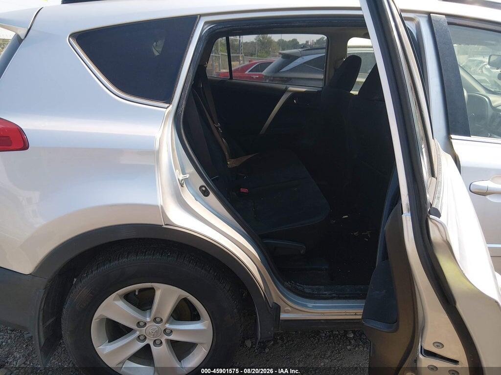 JTMRFREV9EJ002619 2014 TOYOTA RAV4 photo no. 8