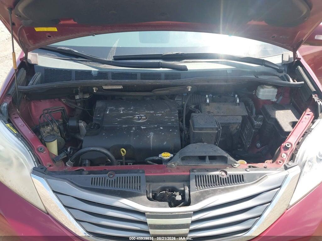 5TDYK3DC7ES409913 2014 TOYOTA SIENNA photo no. 10