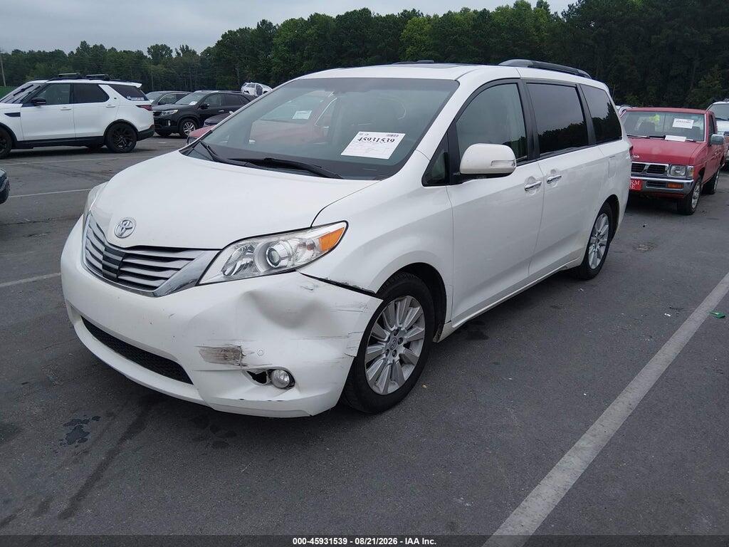 5TDYK3DC3ES508907 2014 TOYOTA SIENNA photo no. 2