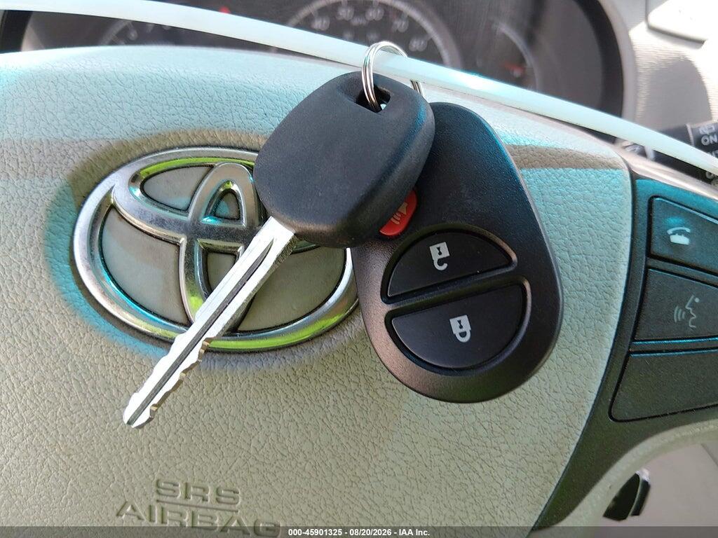 5TDKK3DC9ES441705 2014 TOYOTA SIENNA photo no. 11