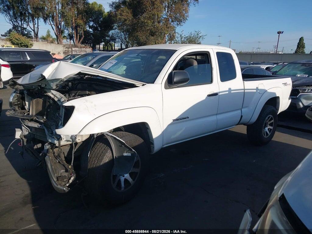 5TFTX4GN5EX036749 2014 TOYOTA TACOMA photo no. 2