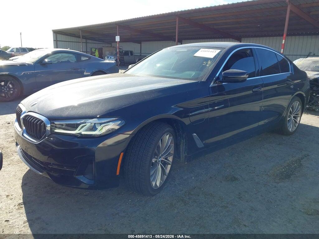 WBA13AG04MCF15496 2021 BMW 530E photo no. 2