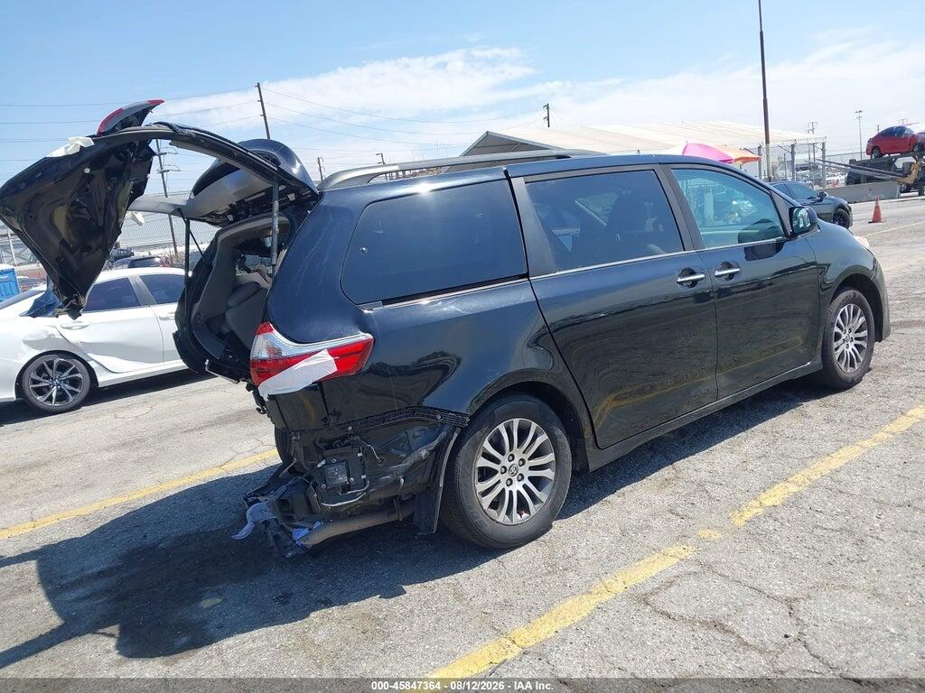 5TDYZ3DC4LS064008 2020 TOYOTA SIENNA photo no. 4