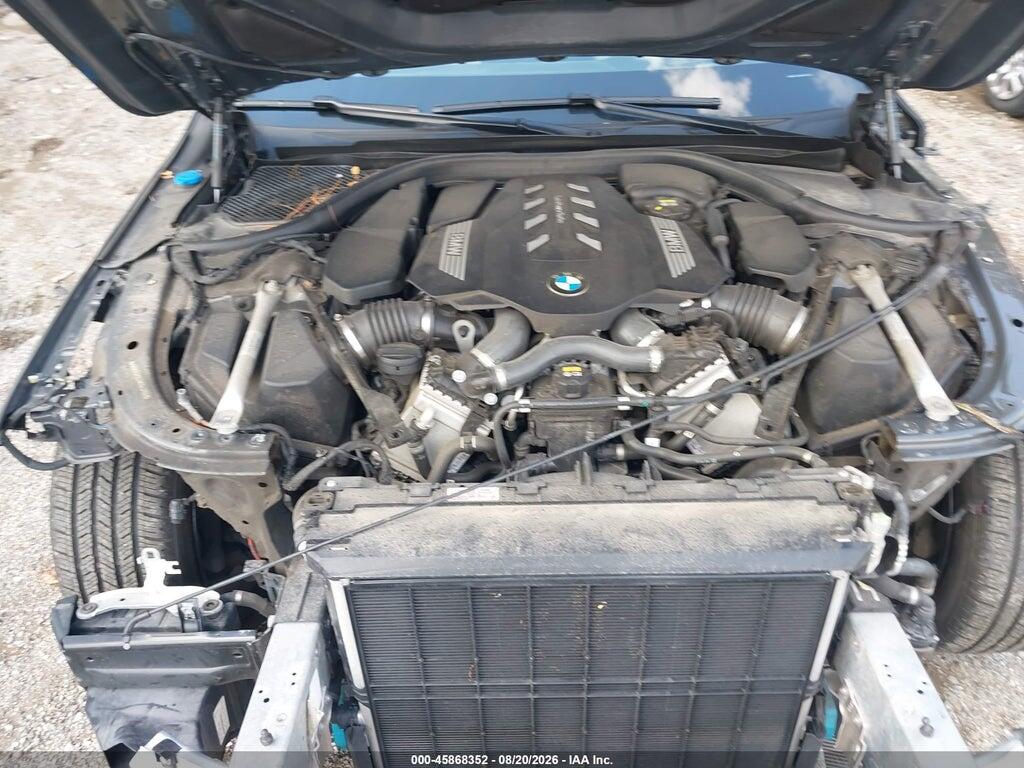 WBA7U2C03MCG43795 2021 BMW 750I photo no. 10
