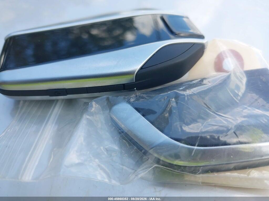 WBA7U2C03MCG43795 2021 BMW 750I photo no. 11