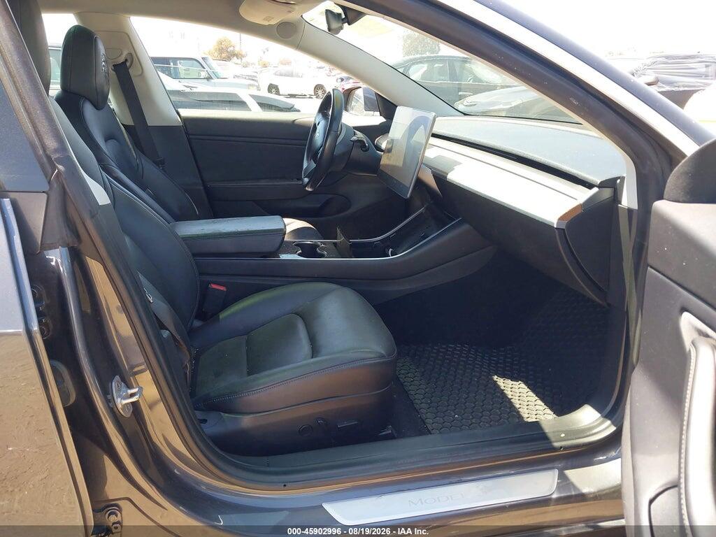 5YJ3E1EA9KF362452 2019 TESLA MODEL 3 photo no. 5