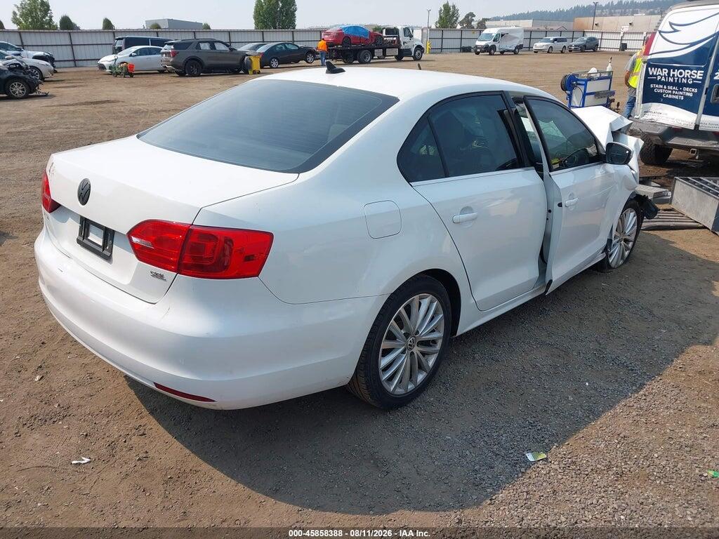 3VWL07AJ9EM291631 2014 VOLKSWAGEN JETTA photo no. 4