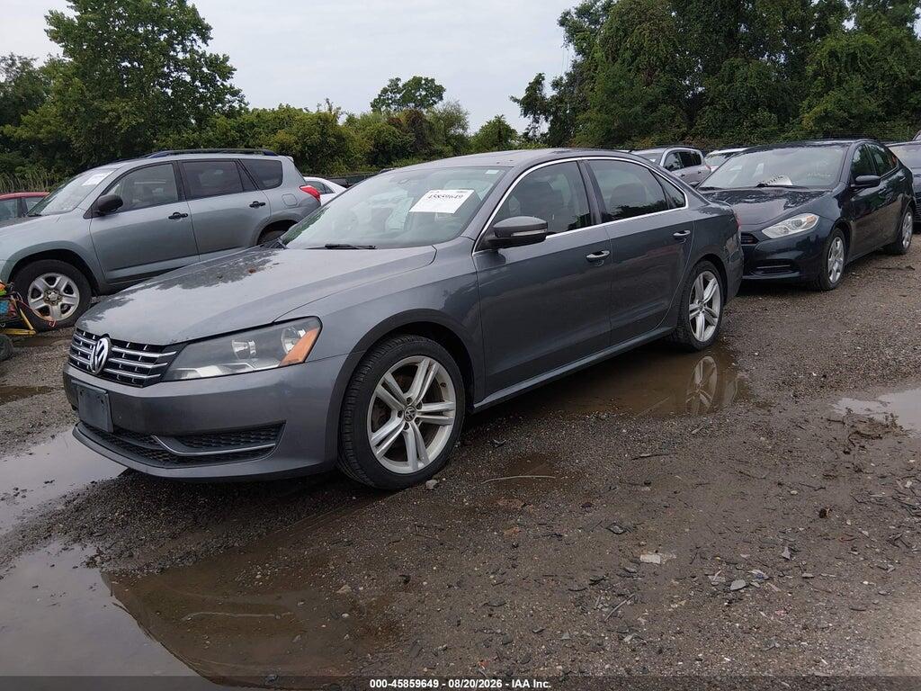 1VWBP7A30EC001836 2014 VOLKSWAGEN PASSAT photo no. 2