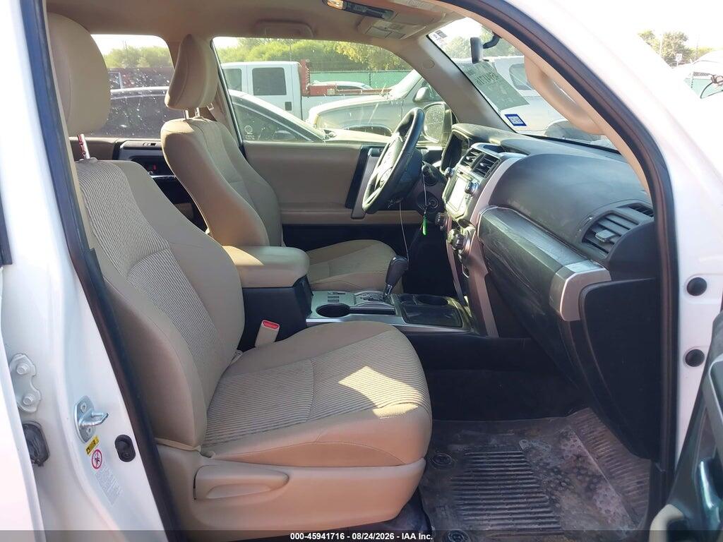 JTEZU5JR9K5205677 2019 TOYOTA 4RUNNER photo no. 5