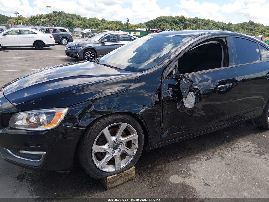 YV1612FS2E1284335 2014 VOLVO S60 photo no. 6