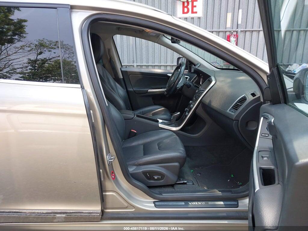 YV4902DZ4E2551150 2014 VOLVO XC60 photo no. 5