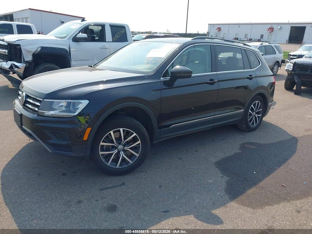 3VV2B7AX7LM018750 2020 VOLKSWAGEN TIGUAN photo no. 2