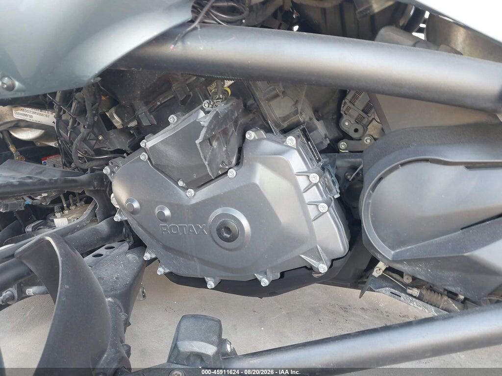 2BXREDD23MV000167 2021 CAN-AM SPYDER ROADSTER photo no. 9