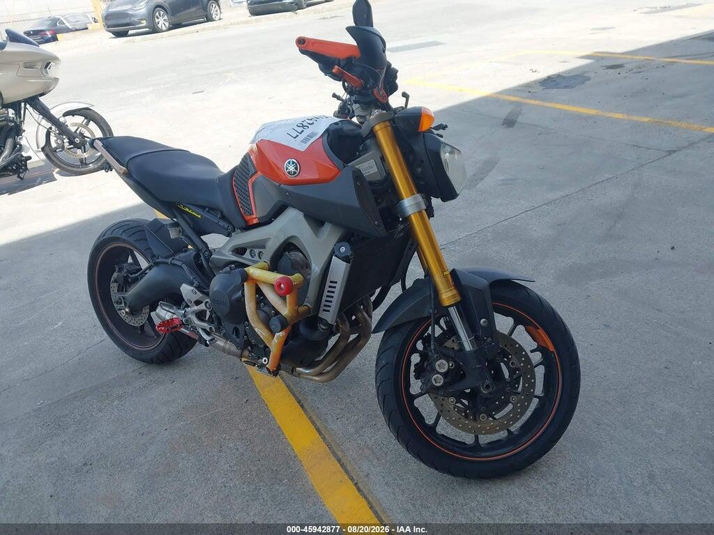 2014 YAMAHA FZ09 JYARN33Y8EA000398
