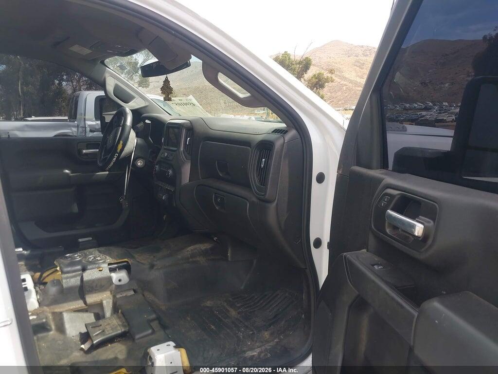 1GC4WLE79MF137576 2021 CHEVROLET SILVERADO 2500HD photo no. 5