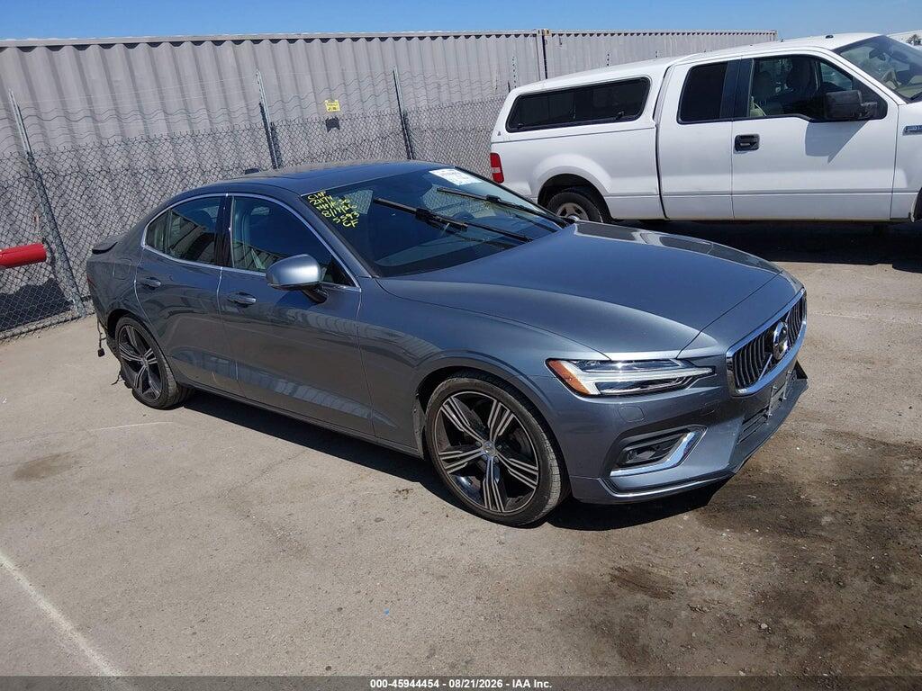2019 VOLVO S60 7JRA22TL0KG015593