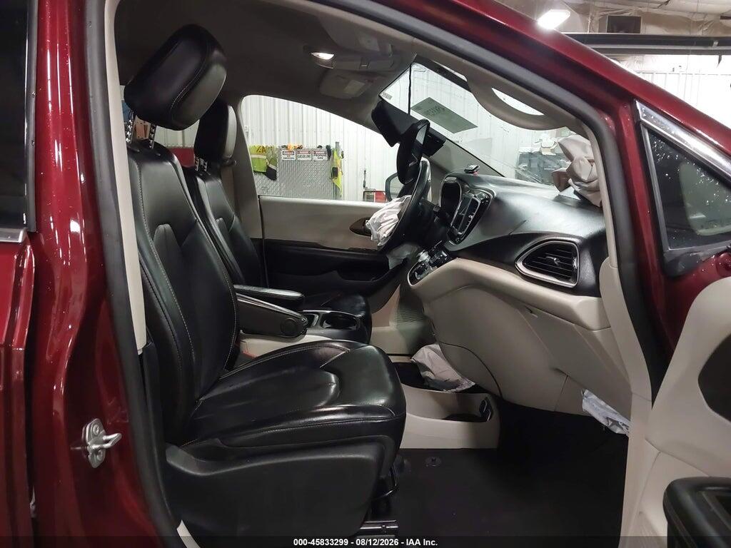 2C4RC1DGXMR516180 2021 CHRYSLER VOYAGER photo no. 5