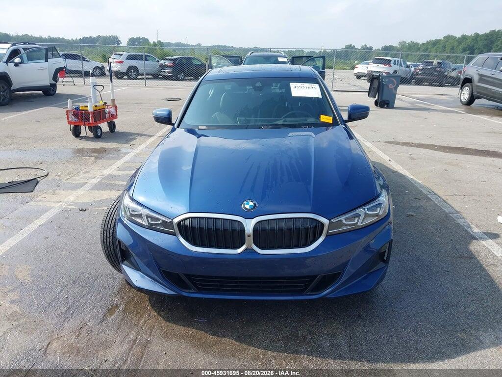 3MW89FF00P8D42709 2023 BMW 330I photo no. 12