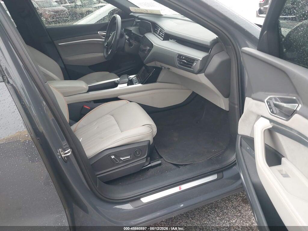 WA16AAGE4RB049048 2024 AUDI Q8 E-TRON photo no. 5