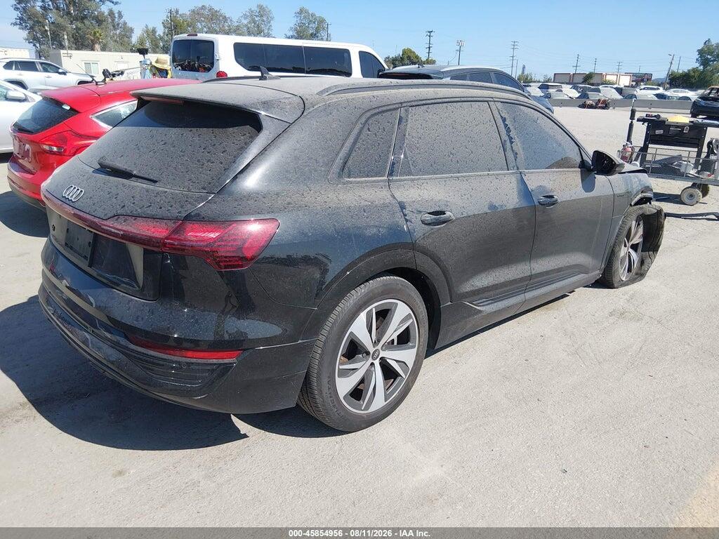 WA14AAGE5RB021265 2024 AUDI Q8 E-TRON photo no. 4