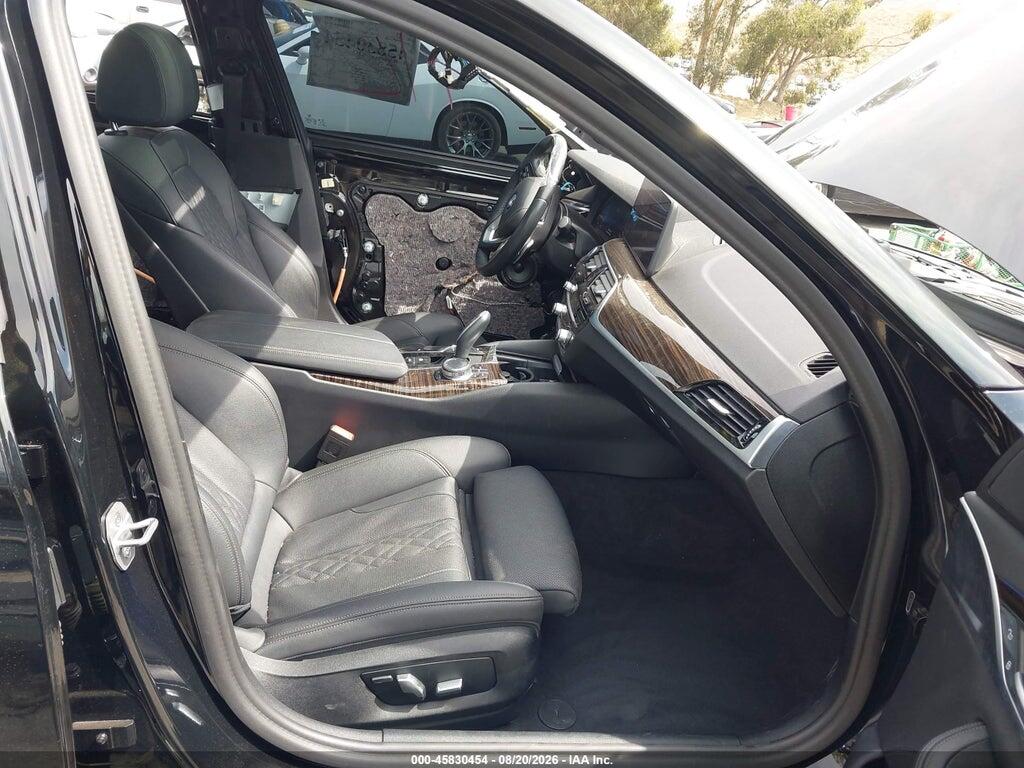 WBA53BJ06PWY06985 2023 BMW 540 photo no. 5