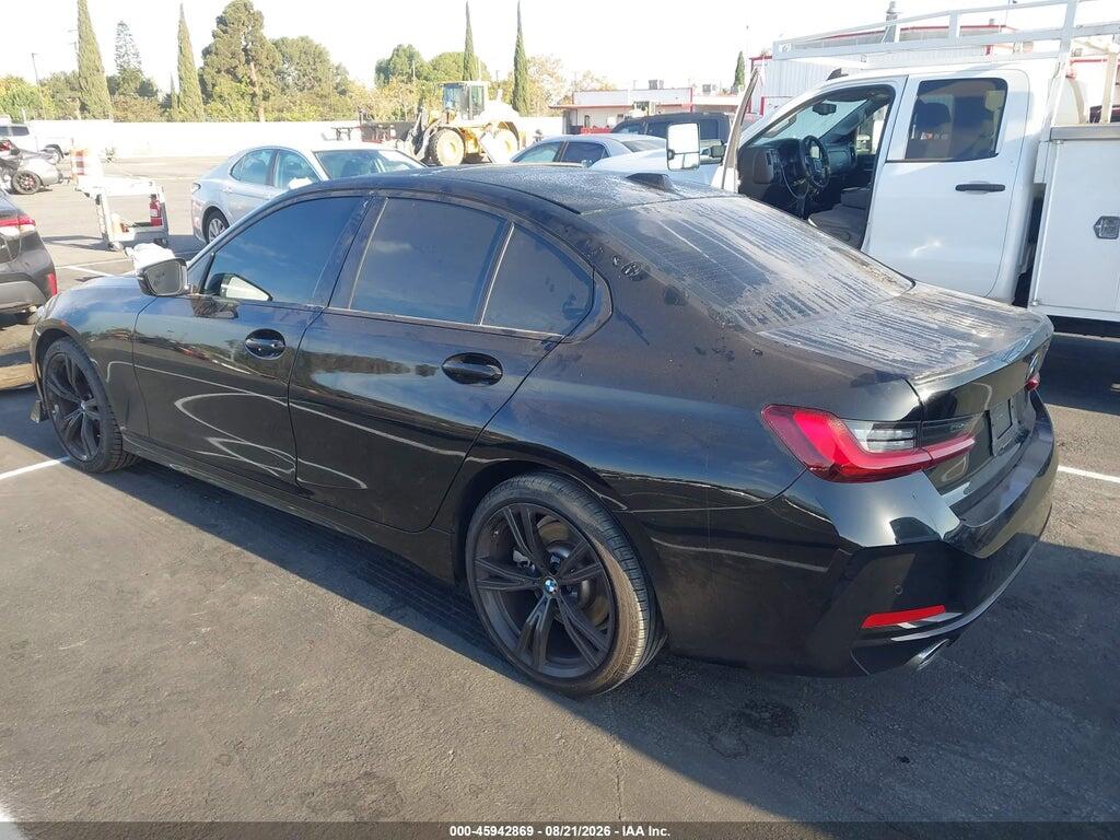 3MW69FF07R8D88158 2024 BMW 330I photo no. 3