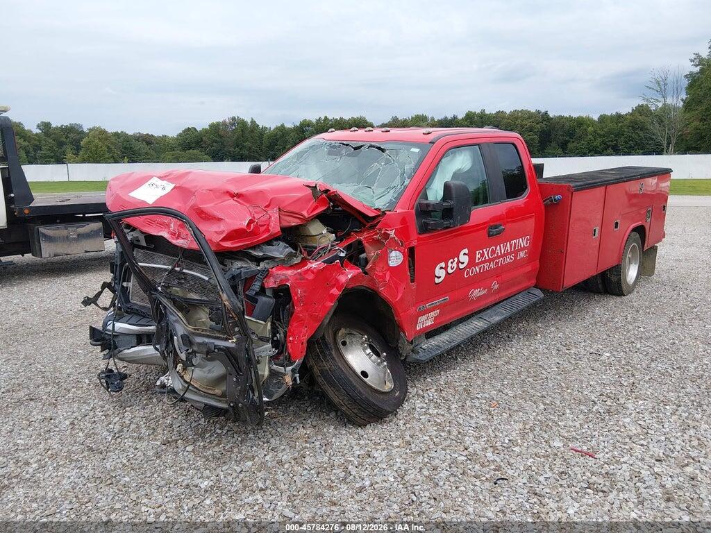 1FD0X4HT7MEC99332 2021 FORD F-450 CHASSIS photo no. 2
