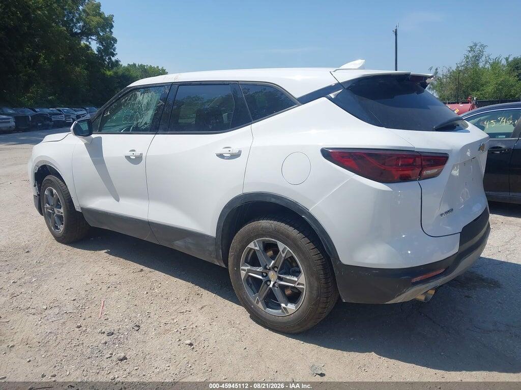 3GNKBCR47PS102335 2023 CHEVROLET BLAZER photo no. 3